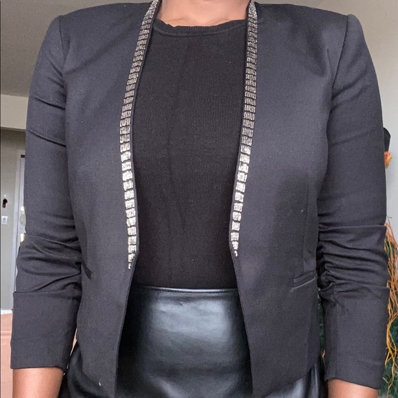 Blazer - Picture 2 of 4